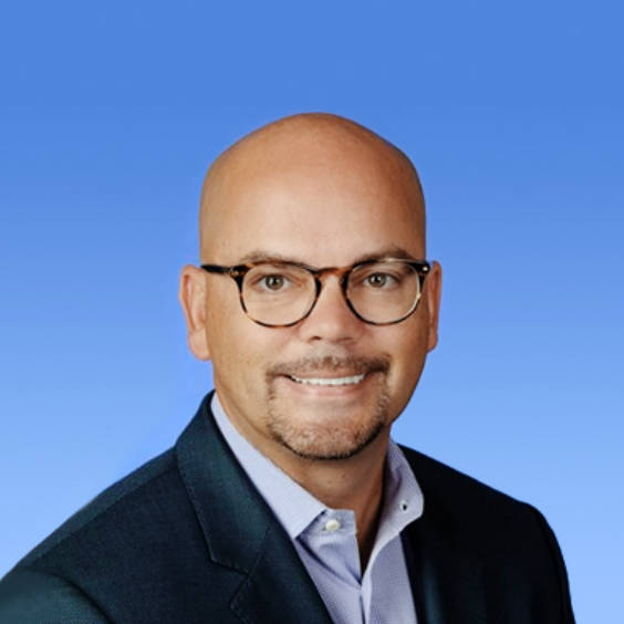 Glen Martin headshot